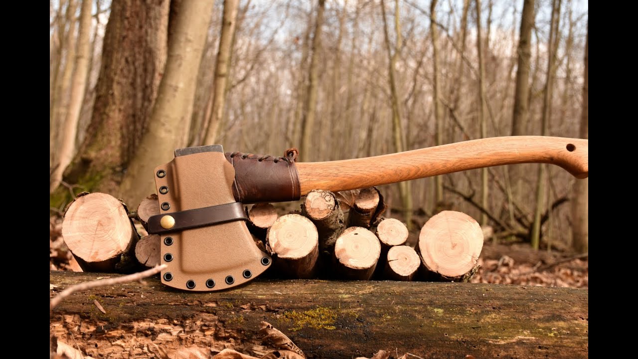 HD Bushcraft Video-Supper over a Fire, Wild Edibles, Axe, Hammock, Tarp.