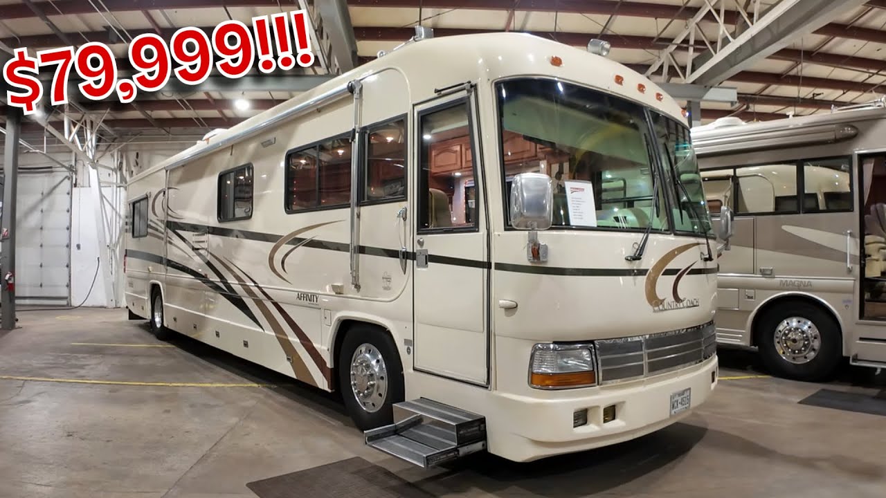 2000 Country Coach Affinity for Sale!