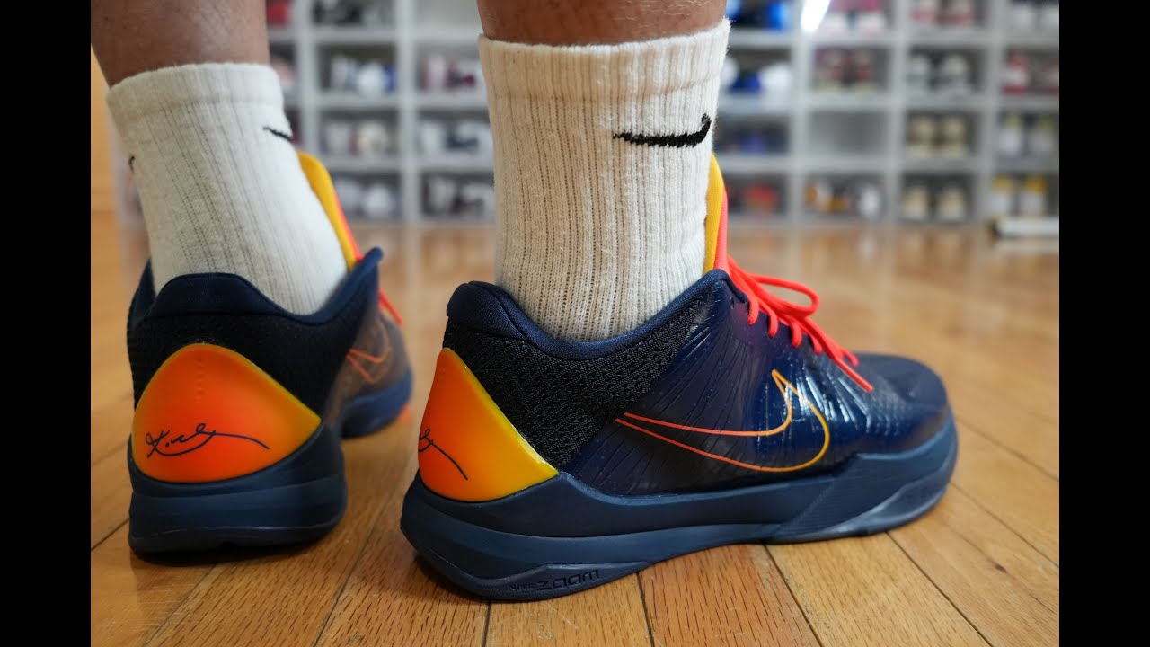 KOBE V PROTRO "CAITLIN CLARK" PE WATCH BEFORE YOU PAY RESELL!!!
