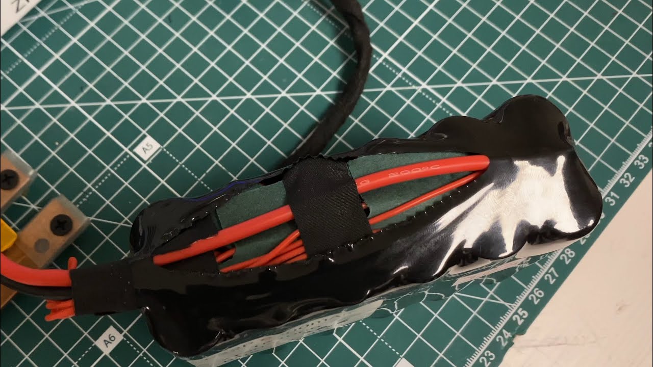 Ось чому 13 AWG - критично мало для високострумових АКБ. Збірка на Tenpower 40TG.