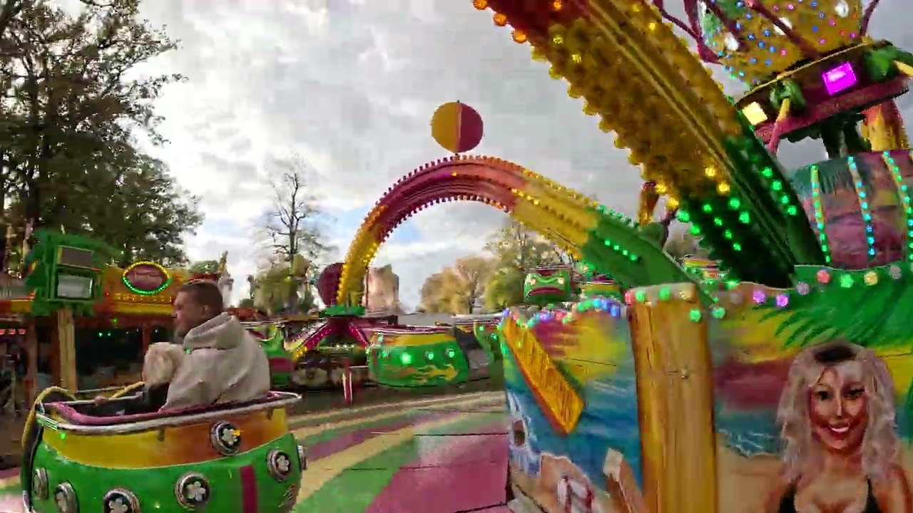 Crazy Happy Spider - M. Brunselaar/Lutjens (Onride) Halloween Kermis Enschede 2025