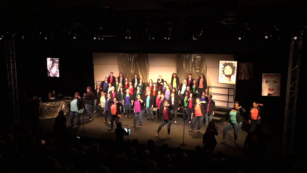 Viva La Diva! Glee Mashup!