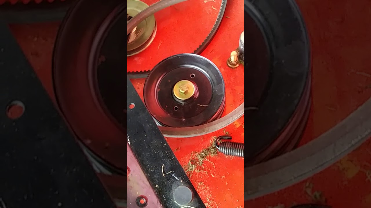 Gravely HD-ZT pulley and spindle removal