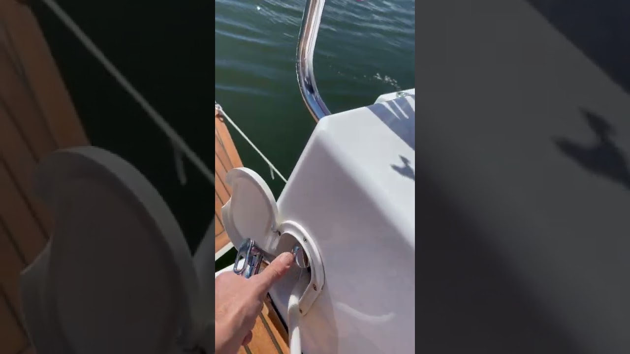 Shower in the cockpit usage
