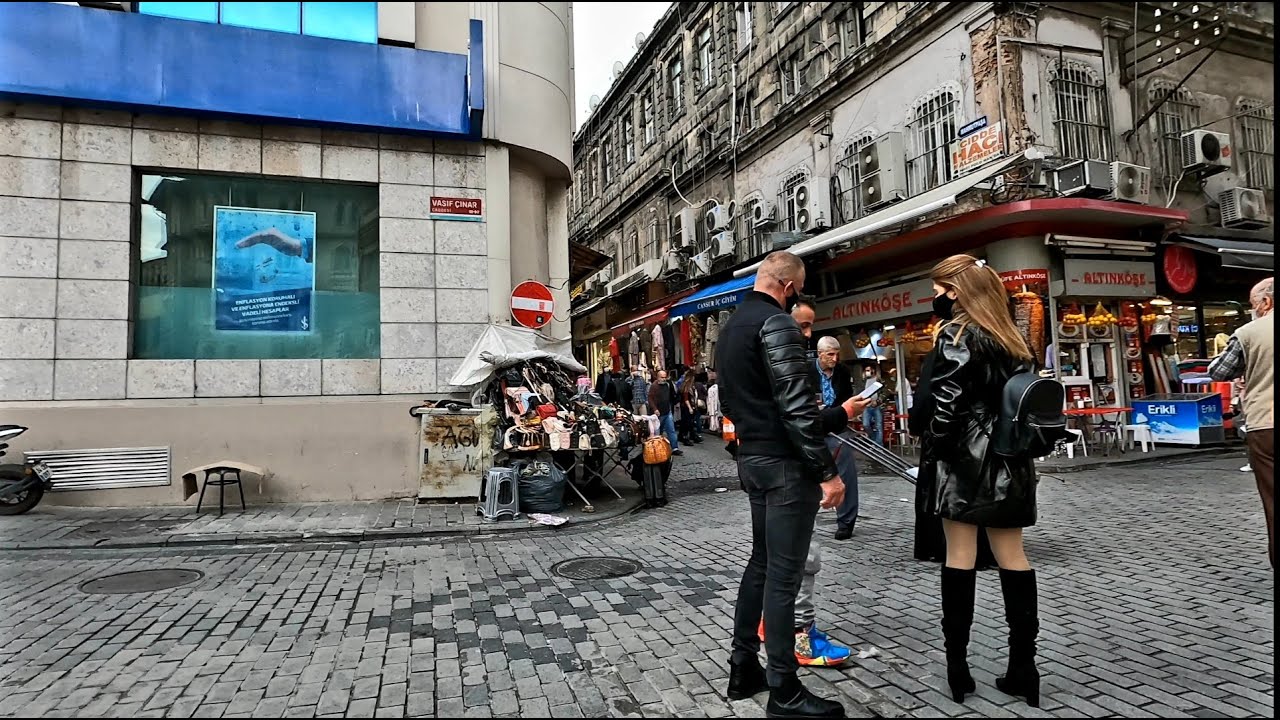 Walking in İSTANBUL 🇹🇷 Historical Eminönü Square Autumn 2020