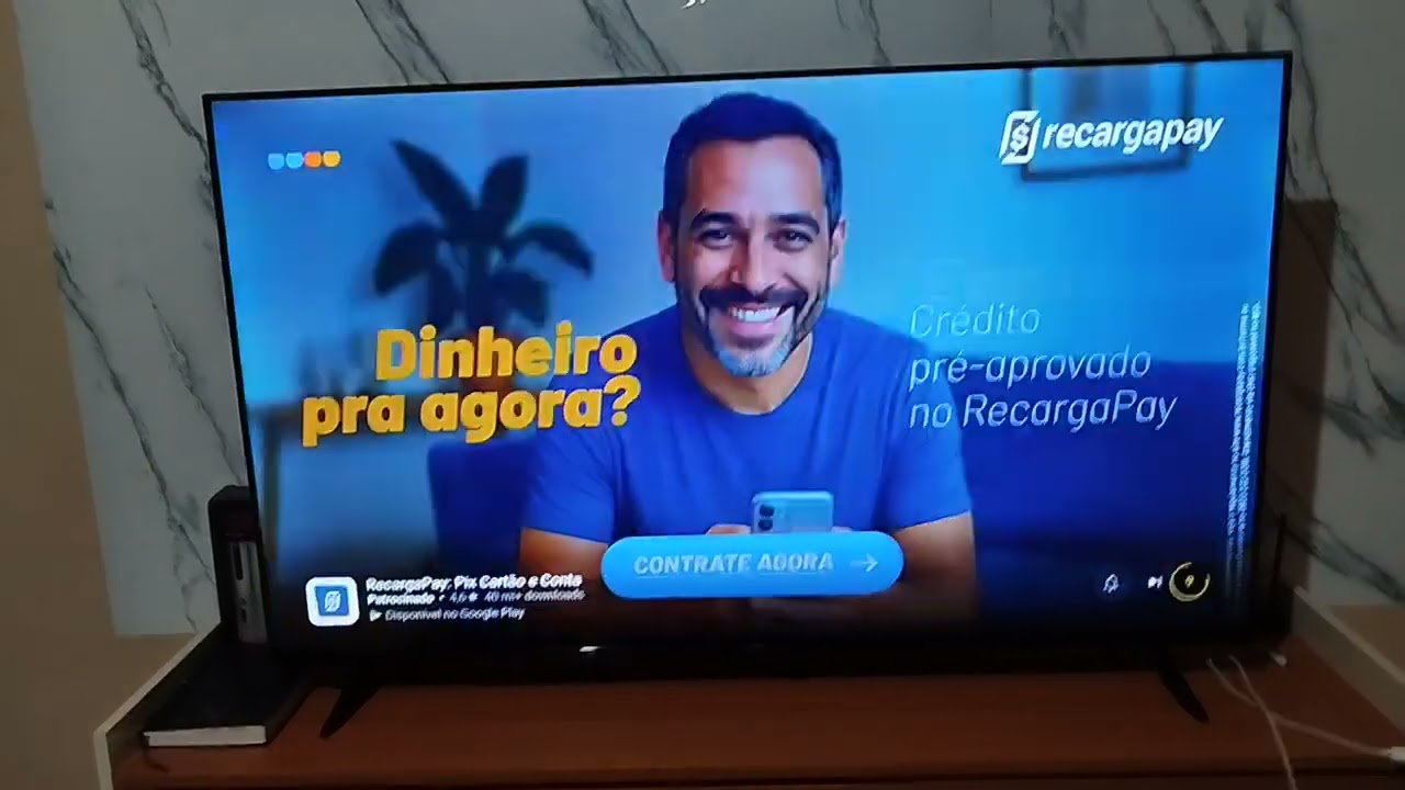 TCL 50 P635 após 1 ano de uso.