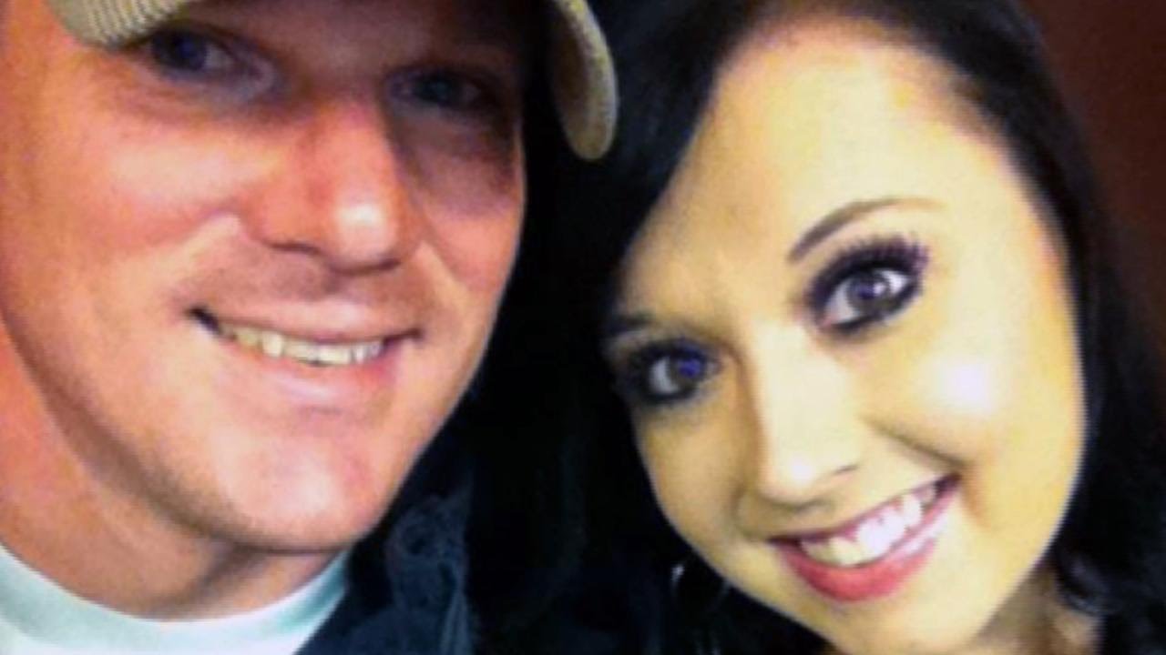 Мужчина утверждает, что бывшая жена вела двойную жизнь и лгала об отцовстве ребёнка