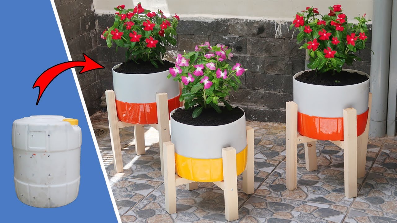 Brilliant ideas, Recycling Plastic Barrels into beautiful flower Pots