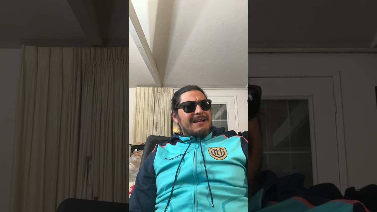 Reacting and Listening to Elton John - Greatest Hits 1970-2002 - Tiny Dancer
