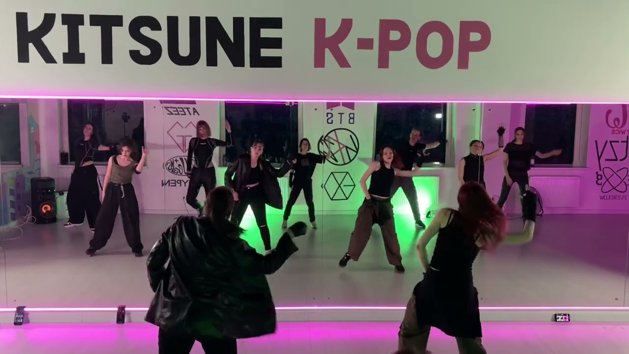 Changbin - Ultra // KITSUNE K-POP #kitsunekpop #kpop #dancestudio #changbin #ultra #straykids