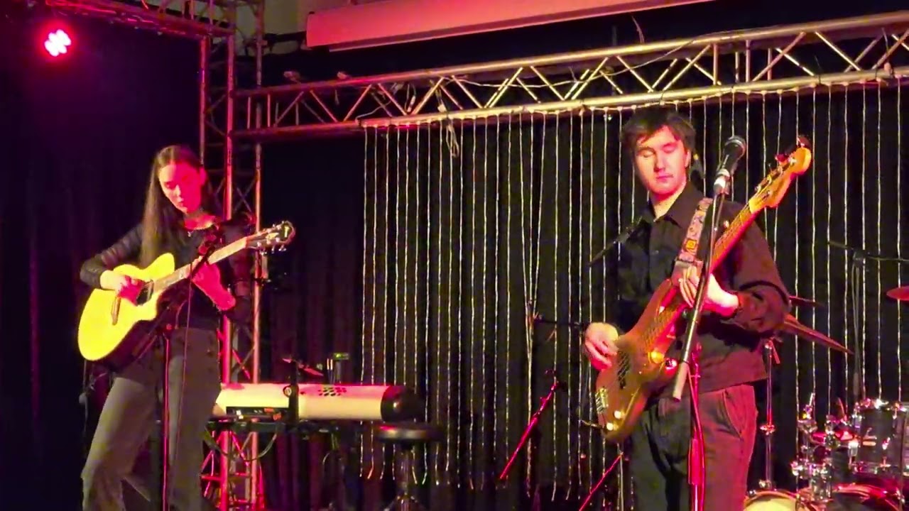 Josie & Wladyslaw - Ebon Coast (live) @ Work in Progress Club Popakademie November 2024