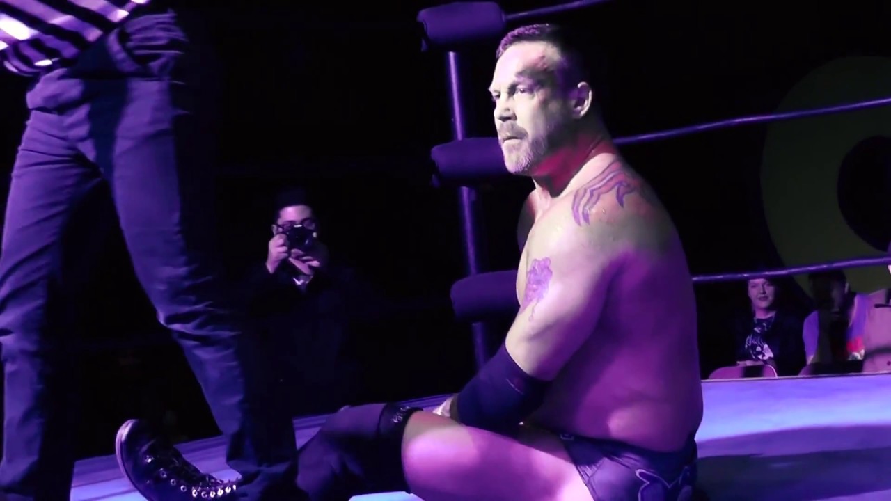 Caveman Ugg vs WWE's Mr Kennedy (FREE MATCH)
