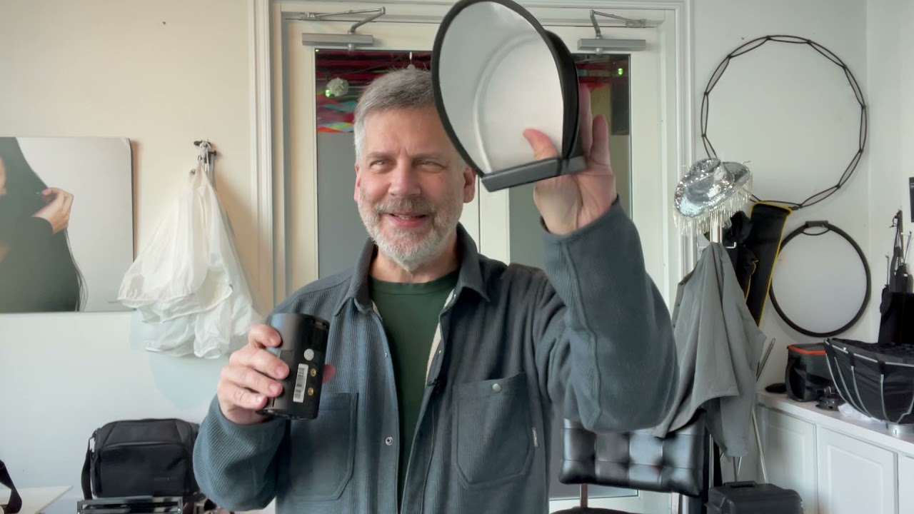 My first of 3 Godox Strobes is here and I&rsquo;m a bit tickled.