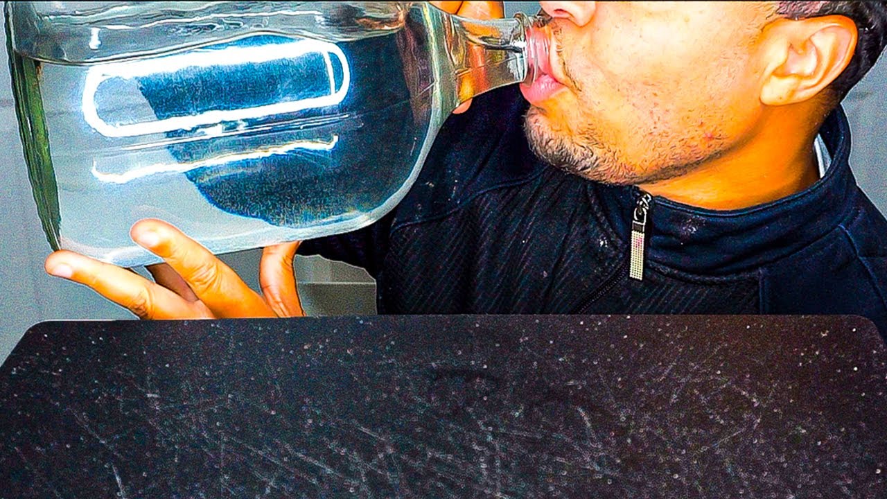 ASMR Drinking Gallon of Water Glass Bottle Sounds No Talking Mukbang *Big Gulps* Chugging Challenge