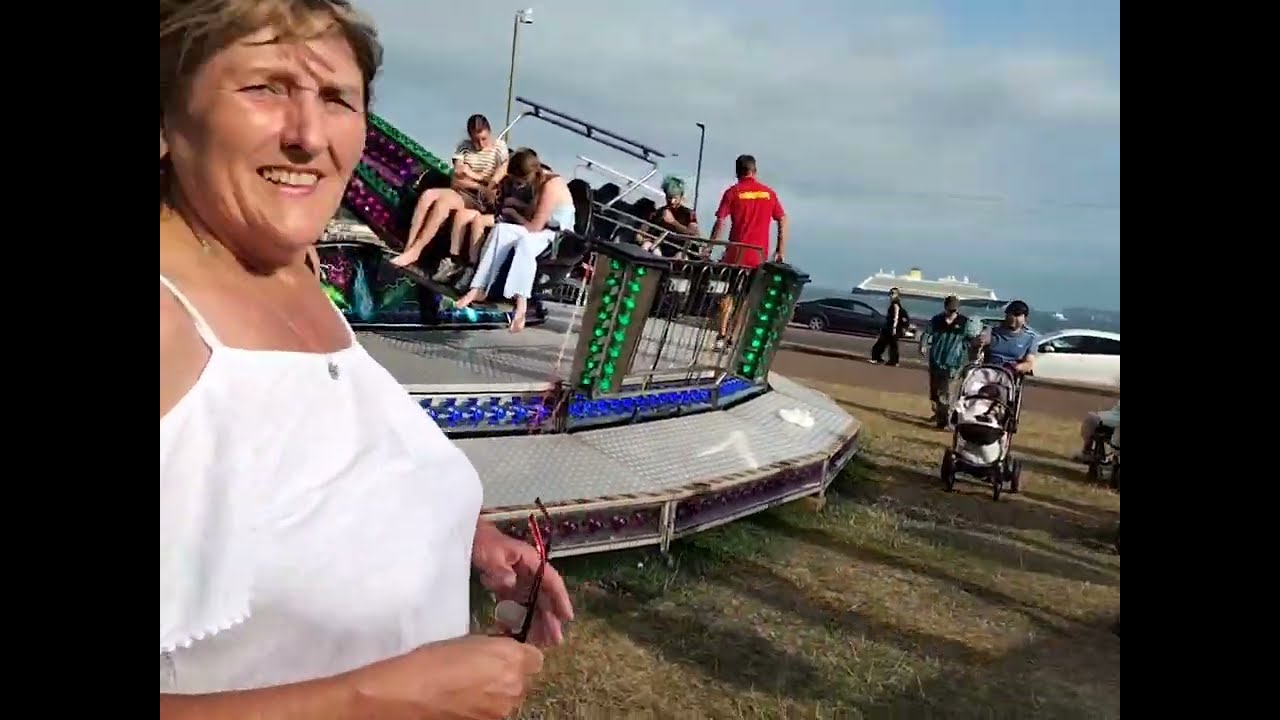 Torquay 2025 Vlog. Anderton and Rowlands funfair 