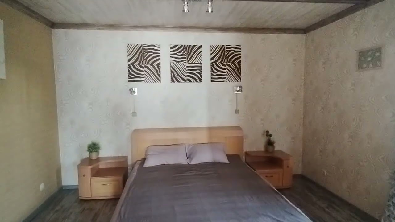 Дом на берегу сда&euml;тся . Ейск. 89286627837 ватсап