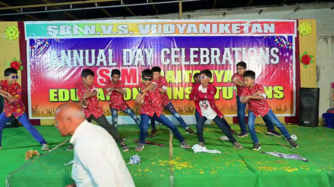 Fantastic dance moves by our 4th and 5th class students @srinvsvidhyanikethan439  @AnnualDay2026