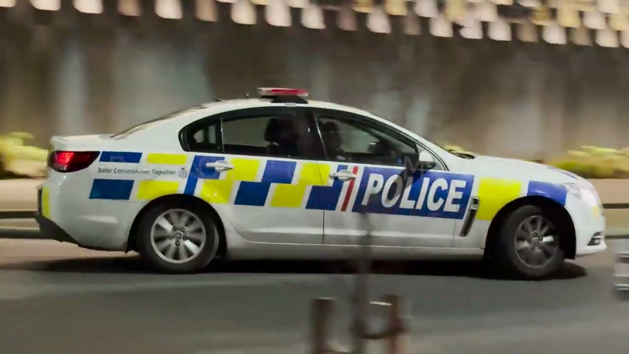 New Zealand Police & Ambulance Responding | Extra long compilation.