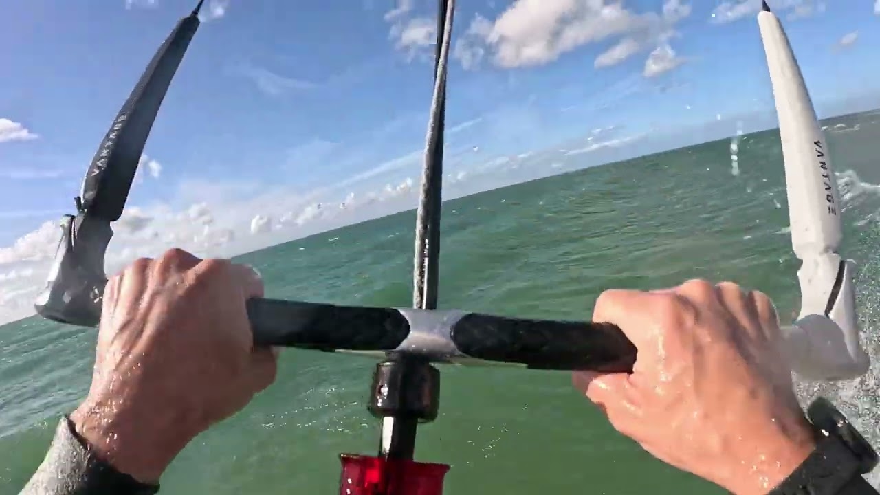 Vantage Vulture Gen3 10m Kitesurfing Session Cap Blanc Nez