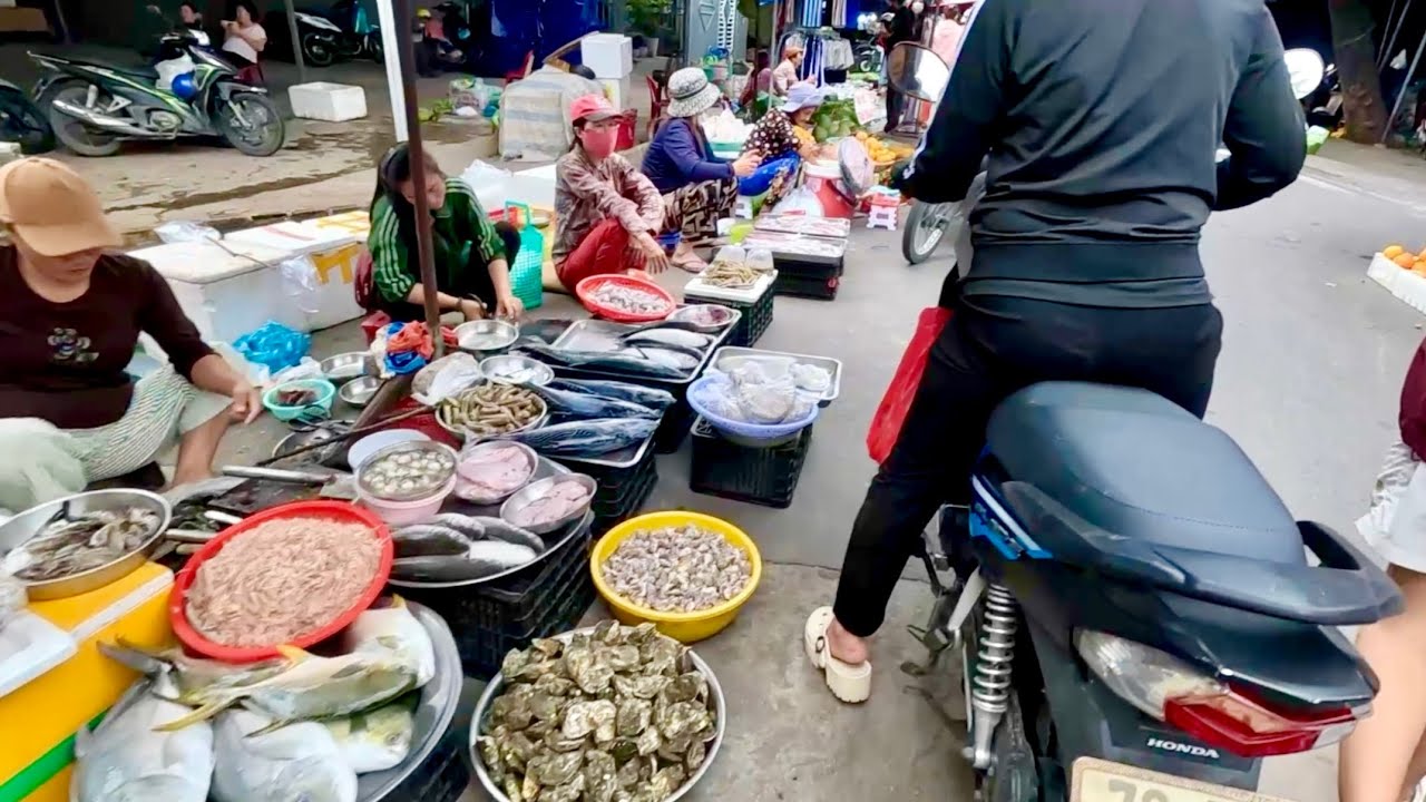 Chợ Cam Đức - Hàng Hoá Tươi Ngon - Bà Con Thân Thiện | NTTT