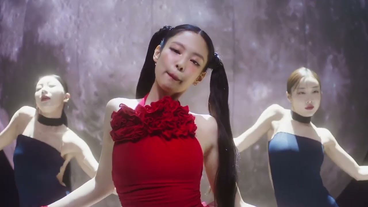 [REVERSED] JENNIE - ‘You & Me’ @BLACKPINK