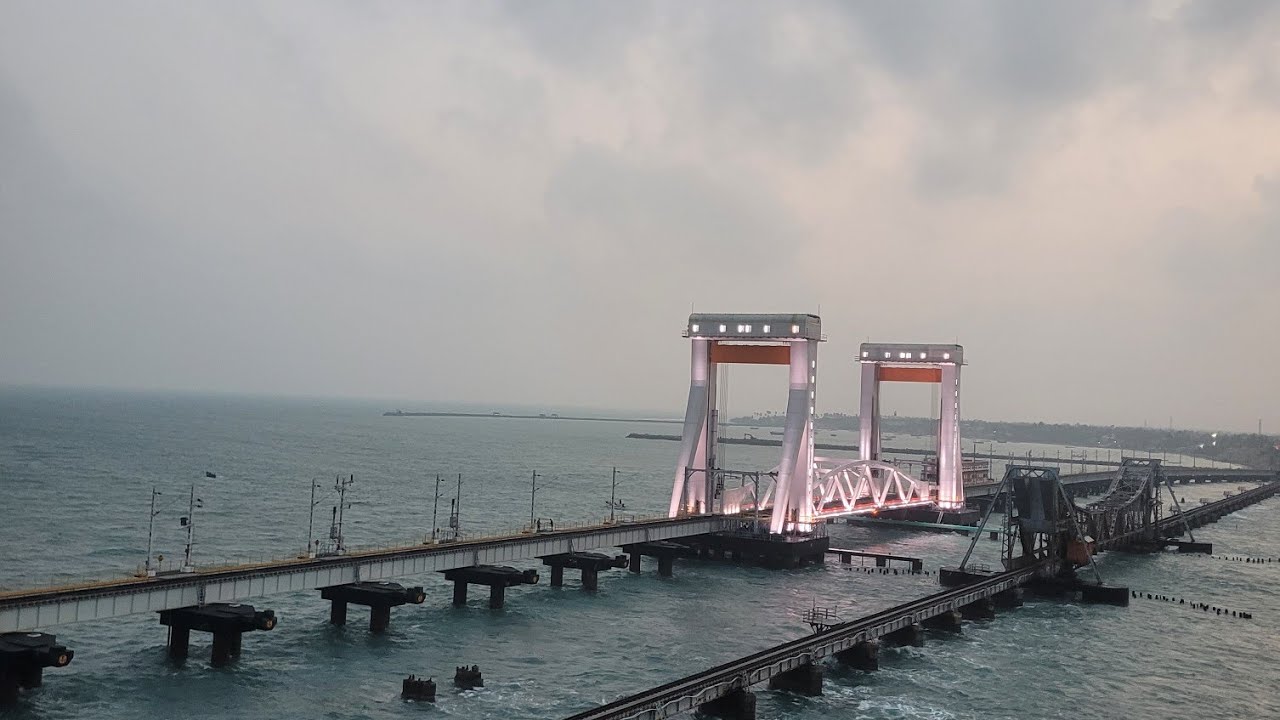 An early Morning visit to Pamban bridge & Ariyamman Beach | Rameshwaram dhanushkodi trip | Day 3