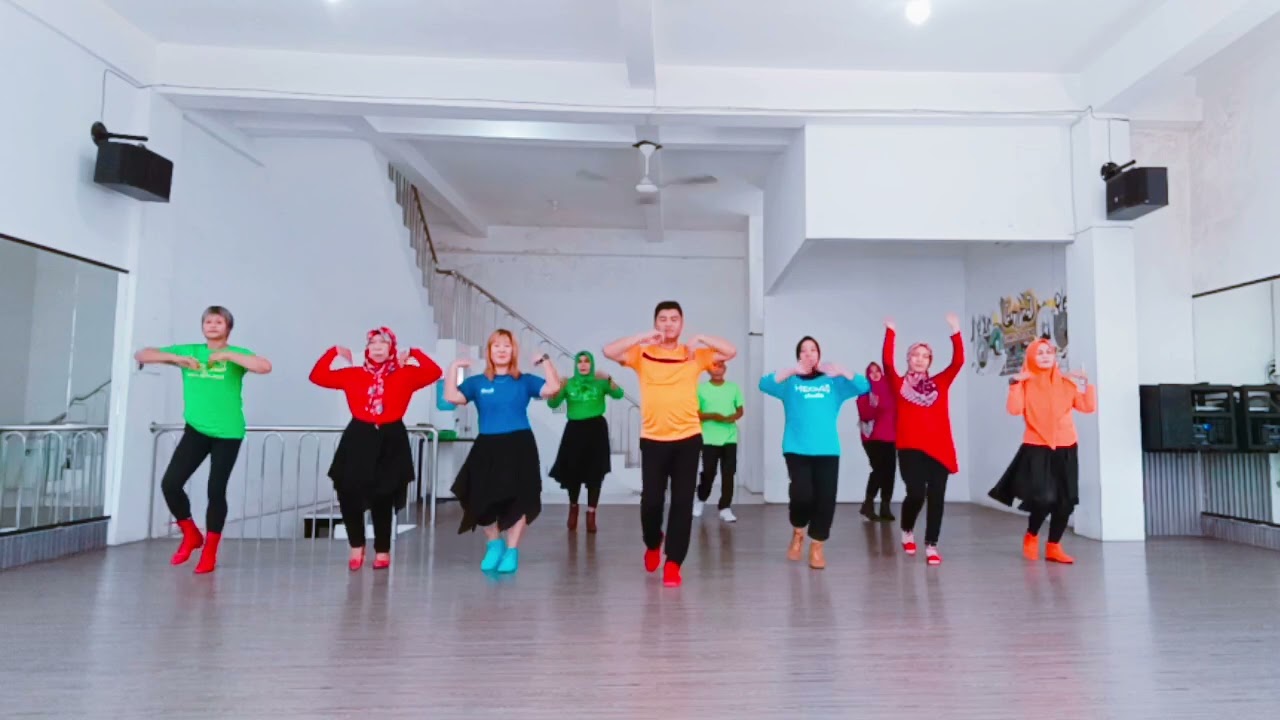 BREATHLess - Line Dance / Demo by 7Gym & Studio Palembang