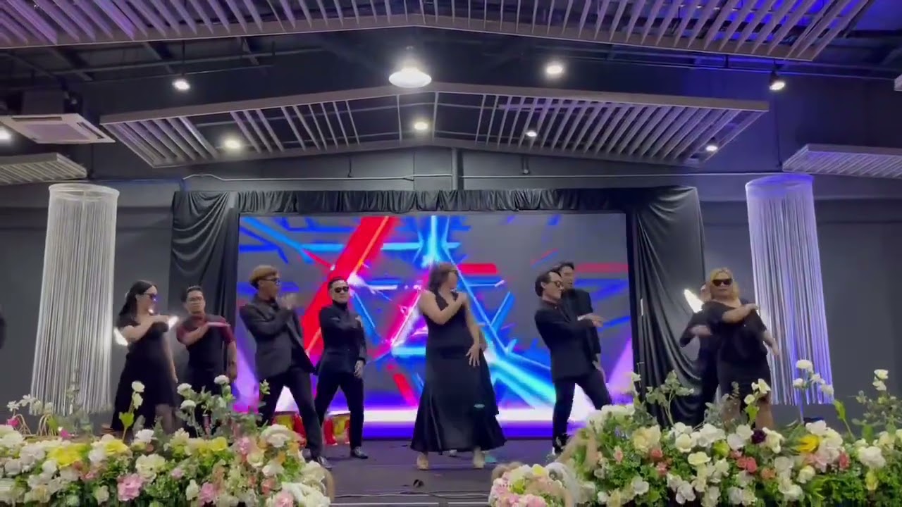 Uptown Funk Wedding Dance