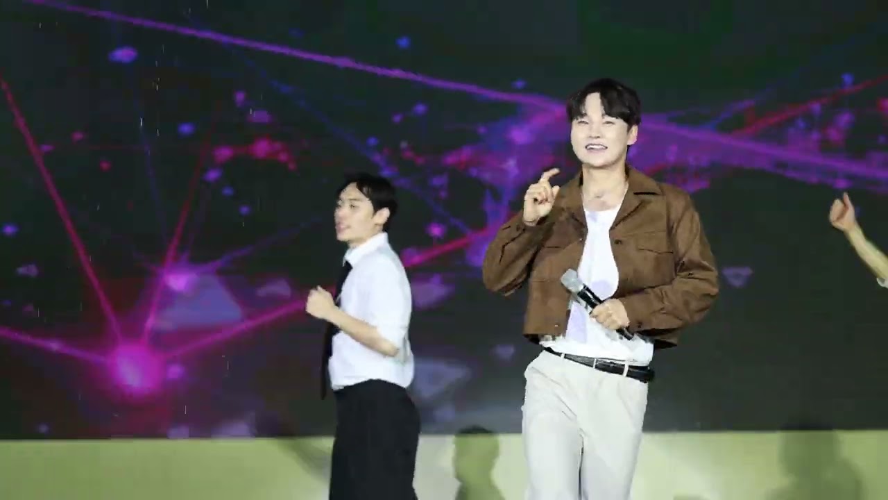 2025.10.17. 보은대추축제 개막식 축하공연 막지막 초대가수  박서진의 트로트메들리