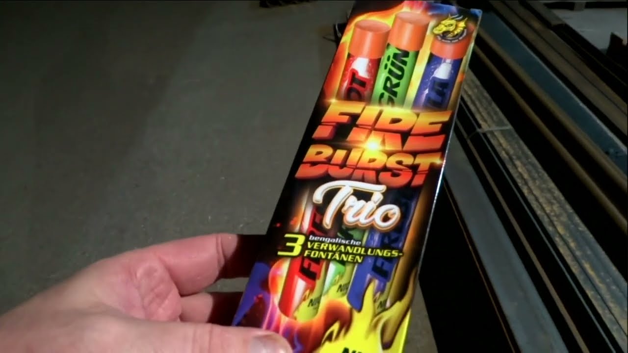 Nico Feuerwerk- Fire Burst Trio in F1. Feine Teile auch für den Sommer. Pyrotechnik. Vuurwerk.