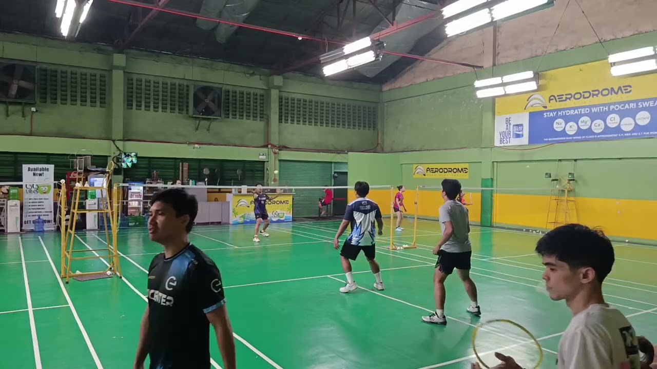 Friday Badminton Doubles Queueing in Taytay Aerodome 