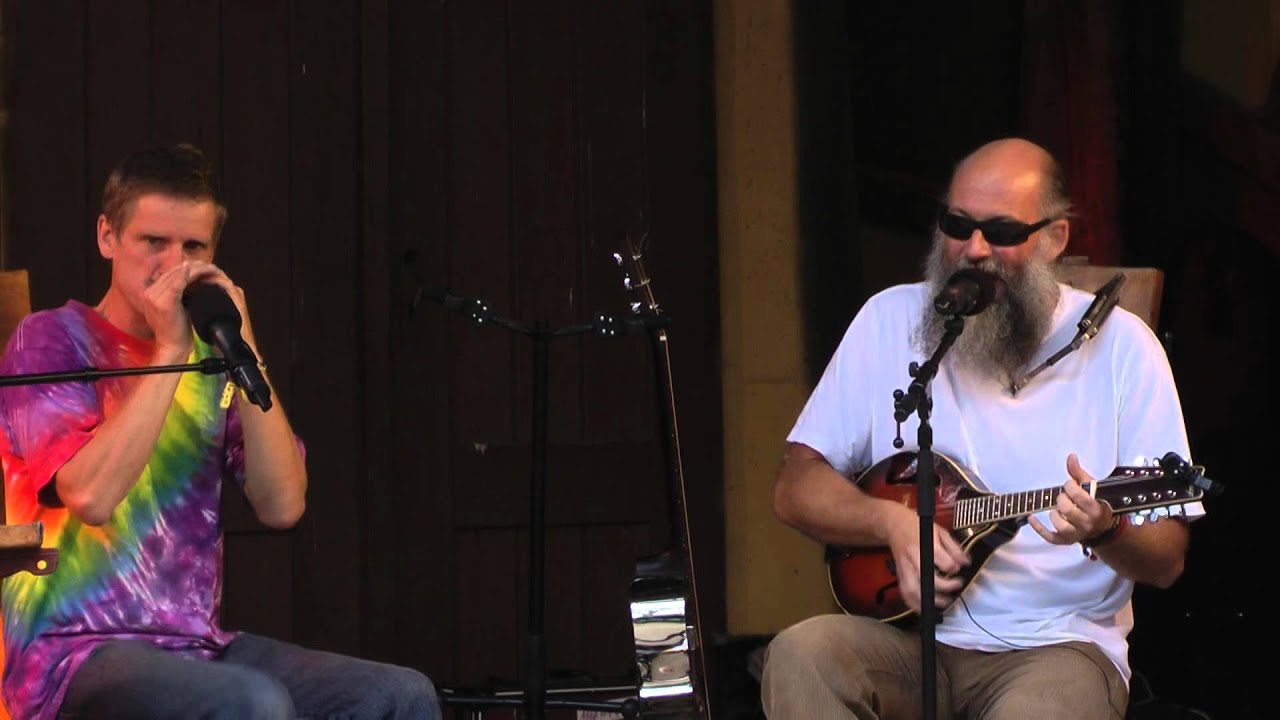 Doc Fritz & Josa Live 1min* @ Folklorum 2015