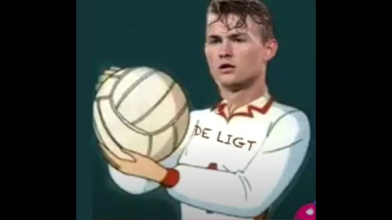 3 minuti di Matthijs de Ligt che prende il pallone con le mani 🙌🏐