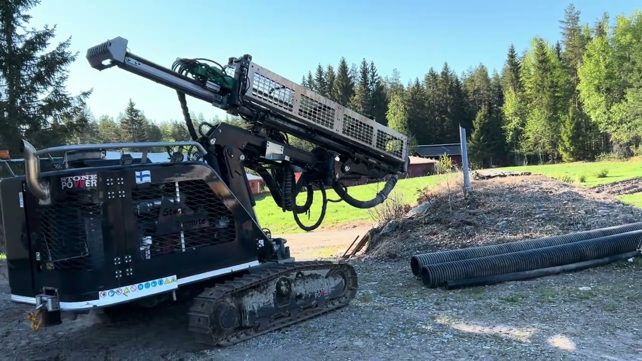 Huutokaupat.comissa StonePower Termite louhintakone