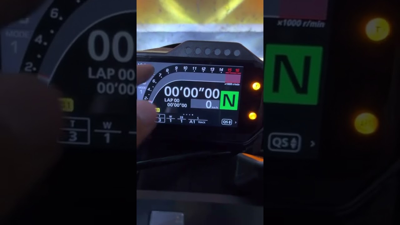Launch control Honda CBR 1000 RR-R