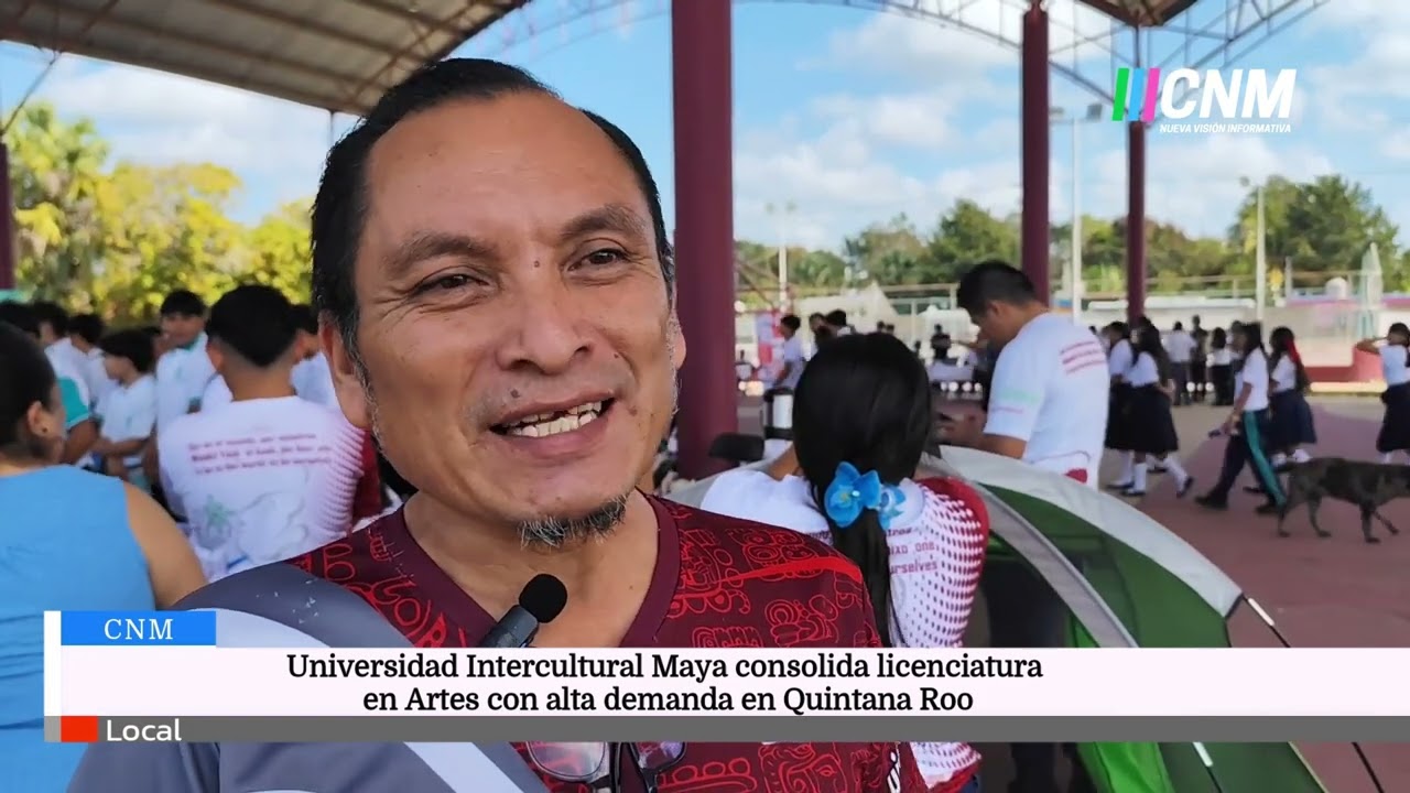 🎓 Jóvenes exploran su futuro.
