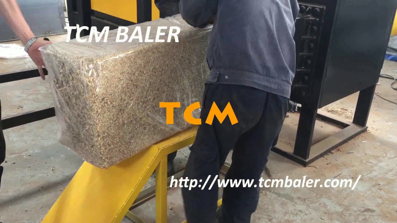 Wheat husk packing machine