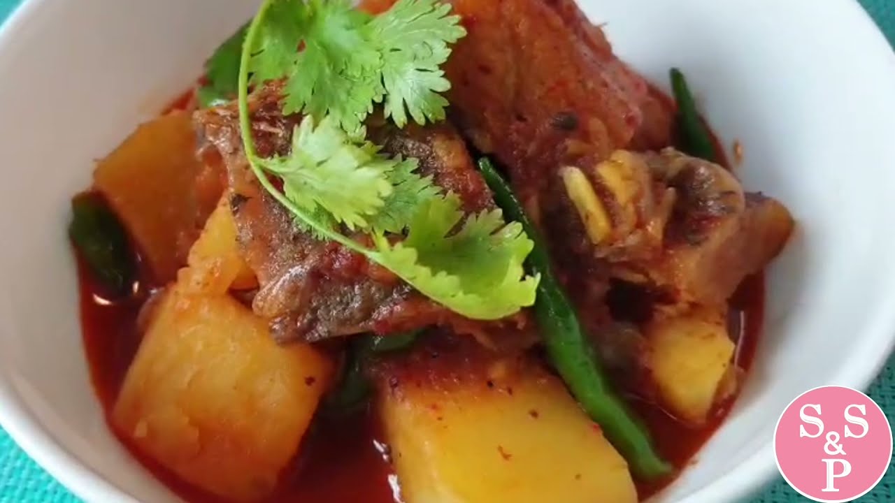ငါးခြောက်အာလူးချက် Dried fish curry Burmese’s Style