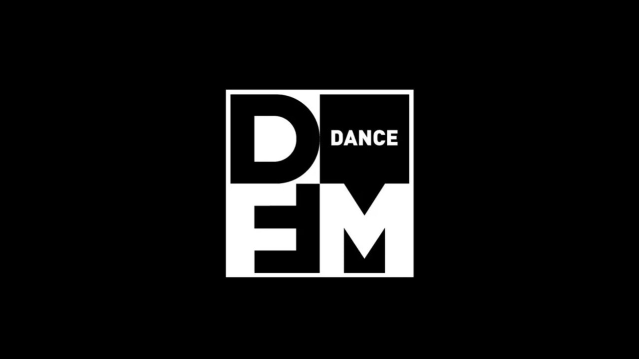 Новый год, Куранты, Гимн, начало часа DFM Москва (01.01.23 00:00)