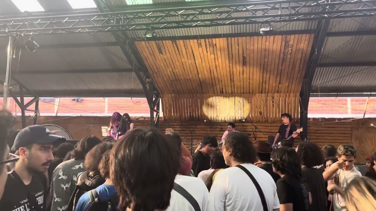 Phuyu y la Fantasma - Meta/Morfosis (Centro Cultural Rojas Magallanes)