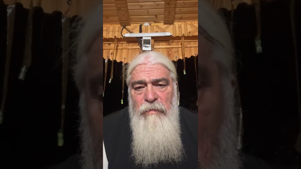 Despre hulele şI jignirile aduse de unii oameni față de Sfântul Arsenie de la Prislop