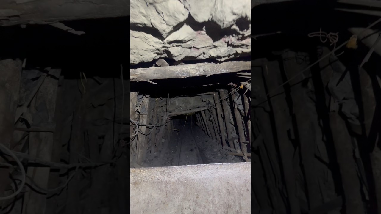 Black diamond mining with 3800 feets deep underground #coalminer #blackdiamond #gold # #dmcmining