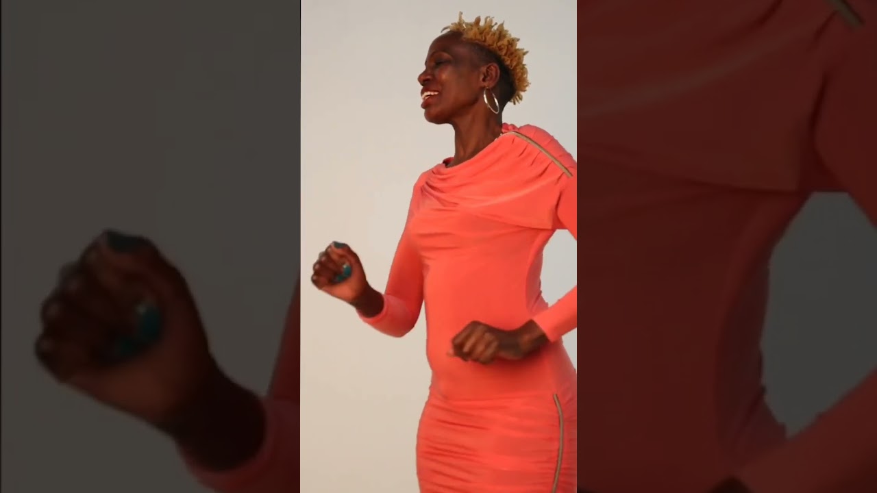 Namwisi Misapi - Nyangile (Cover)