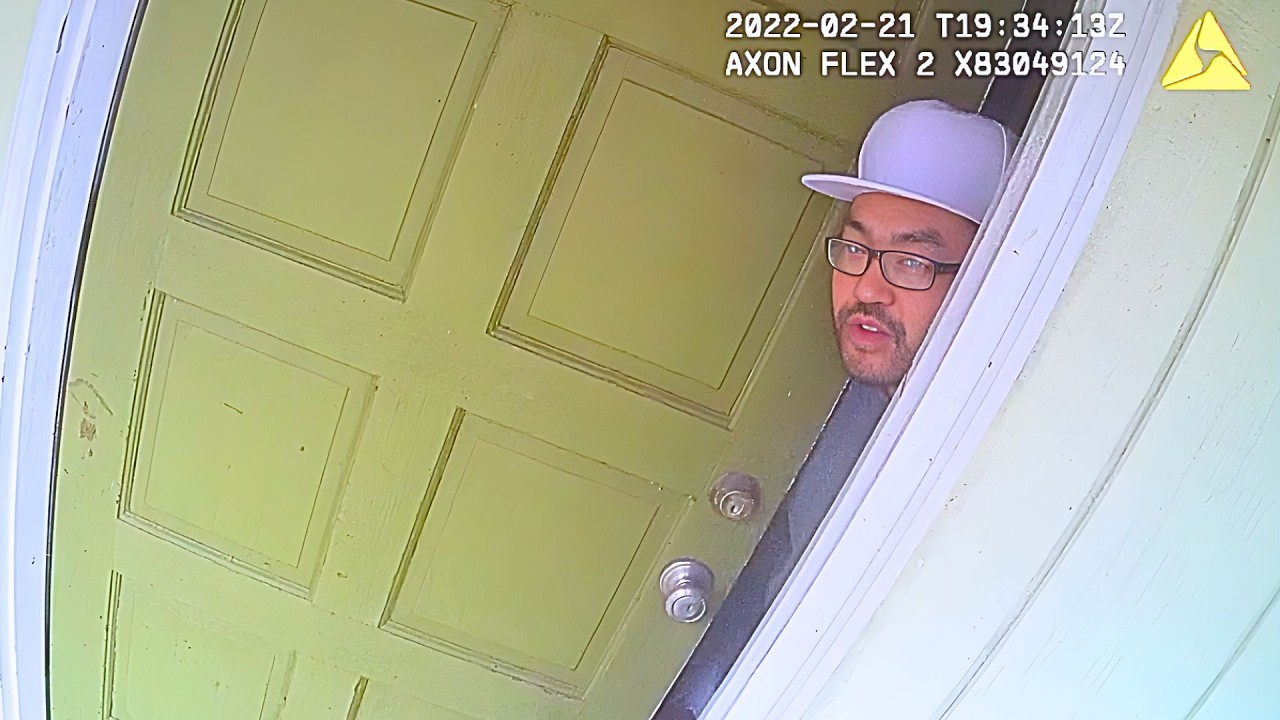 Police Surprise Man At Home After Cussing Out 911 Dispatch