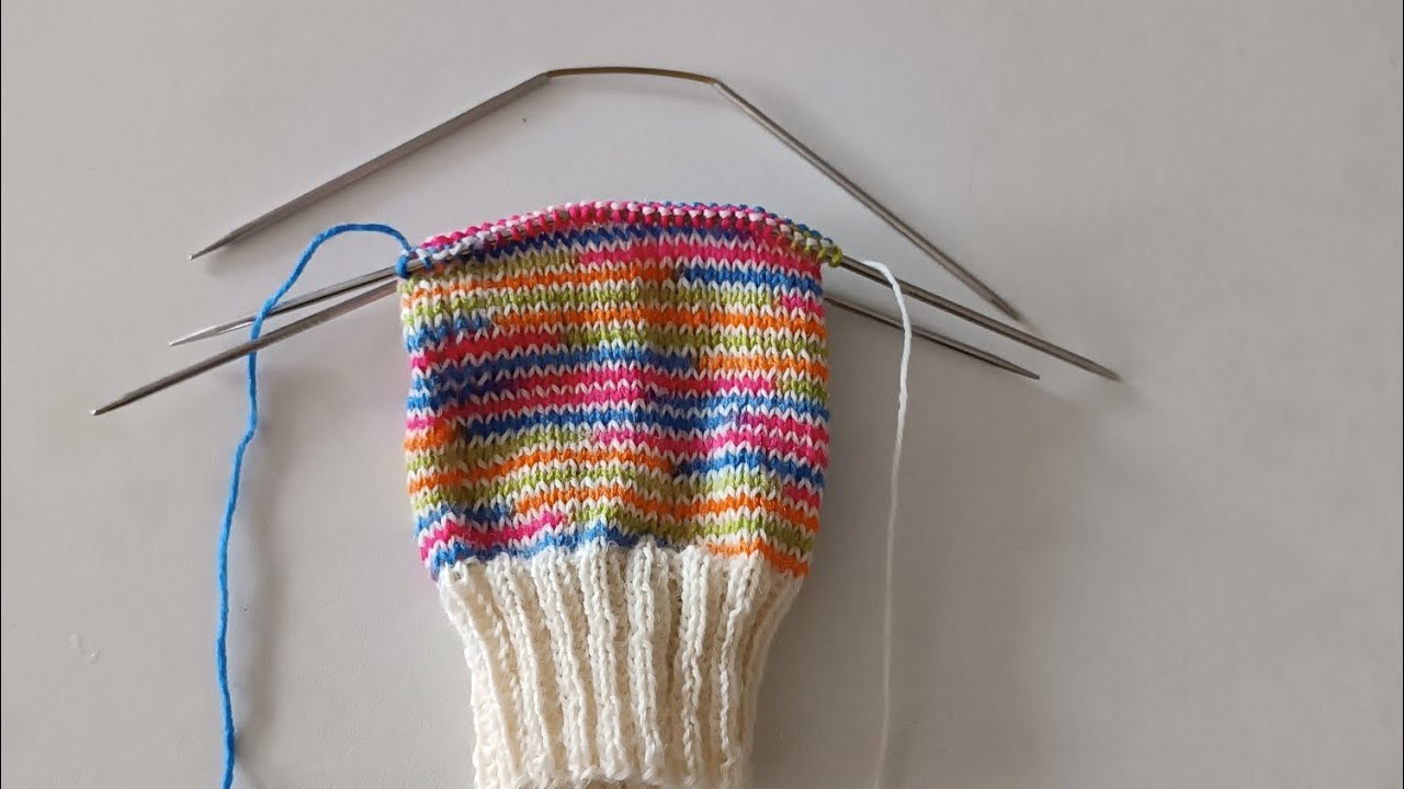 GumGum-Socken (Ringelsocken) mit dem Trio stricken!
