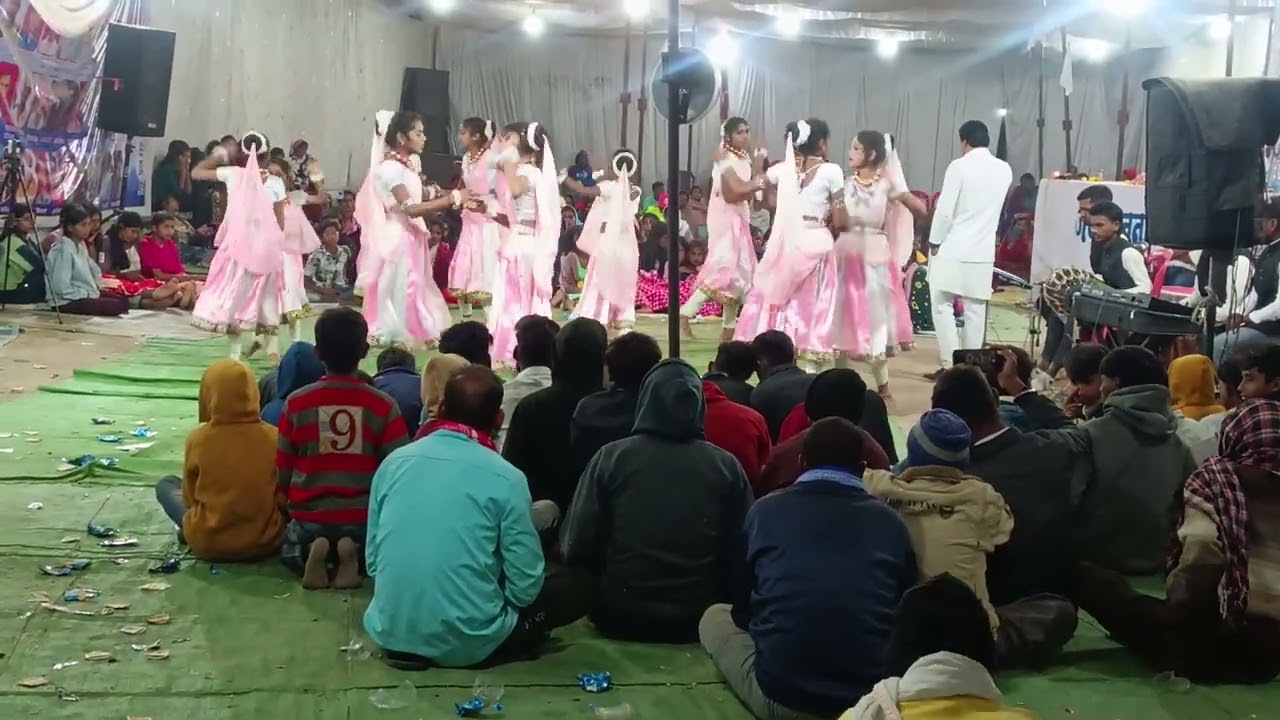 रीया आलिया बालिका पंथी पार्टी कोट सरसीवा ।शानदार प्रस्तुति हमारे गांव नगारीडीह में।ऐसे ही न्यू वायरल