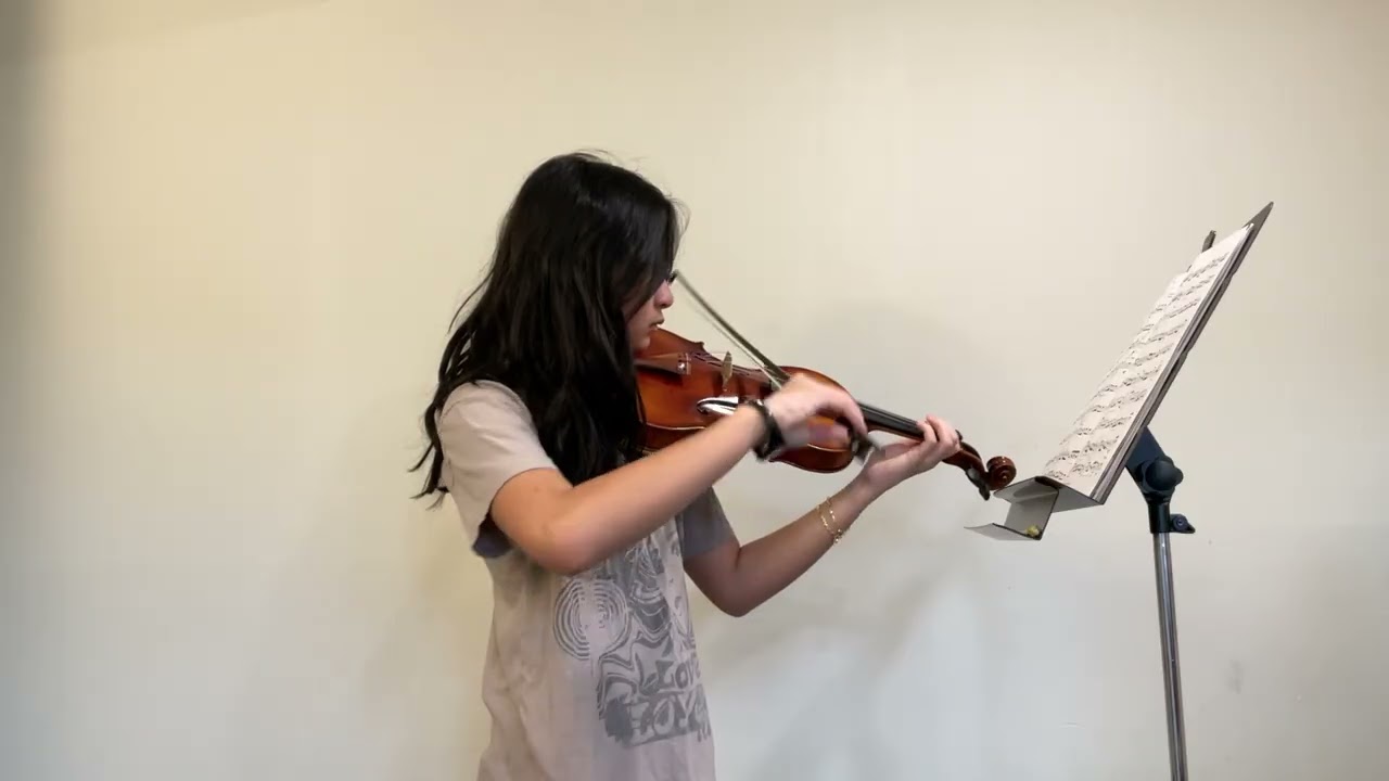 Emma Nguyen plays Suzuki book 4