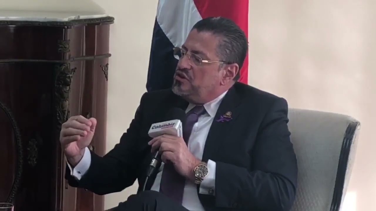 Presidente Rodrigo Chaves sostiene que cierre de Parque Viva no fue 