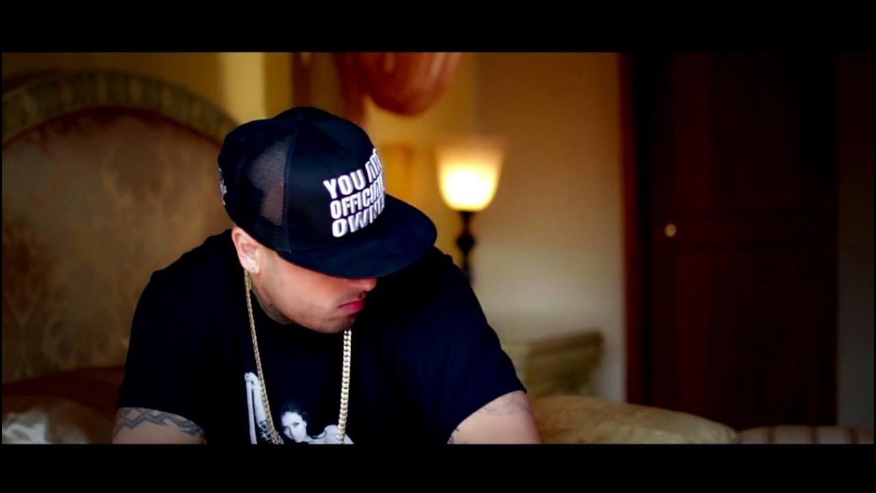 Daddy Yankee Ft Nicky Jam - No Voy A Parar (Video Oficial)