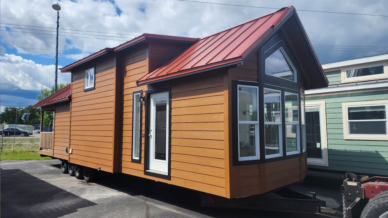Gorgeous Cozy HNDZ Park Model Home for Sale in WA